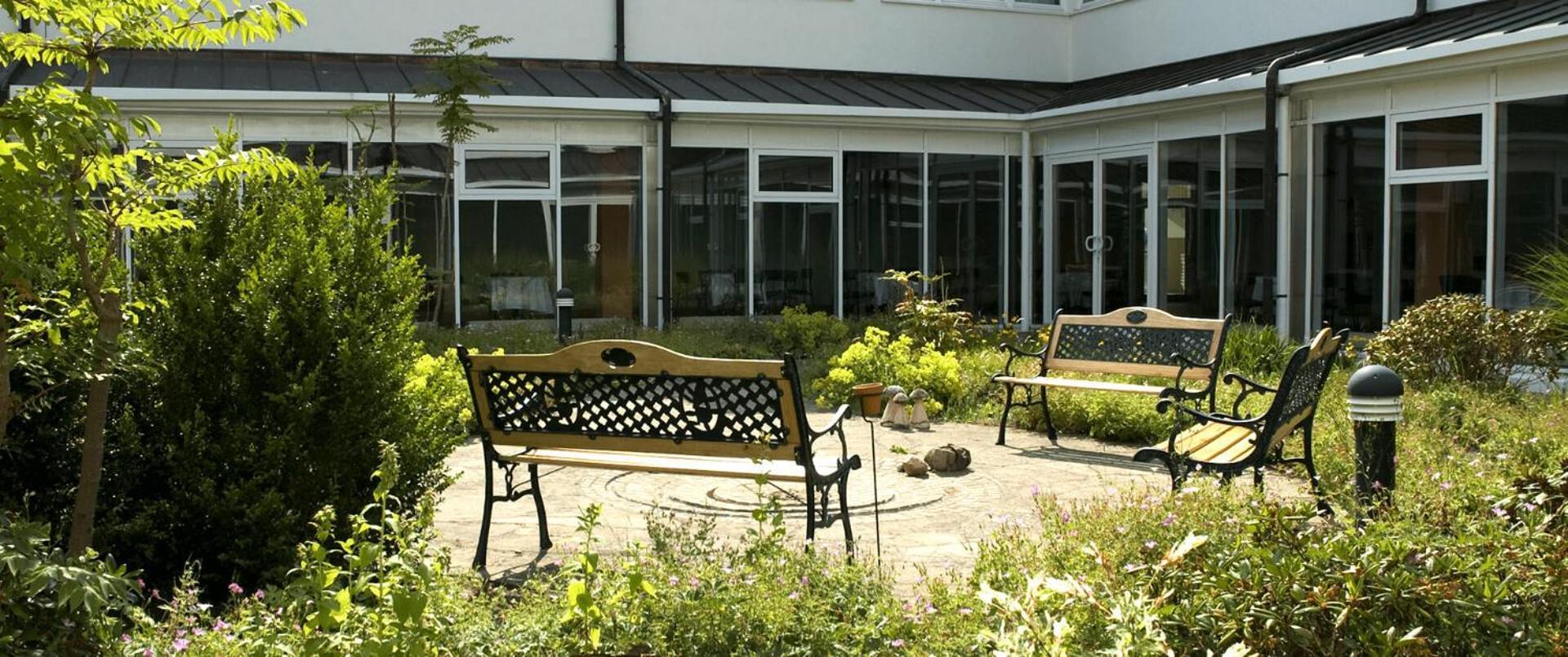 Landsitz Hotel 滕普林 外观 照片