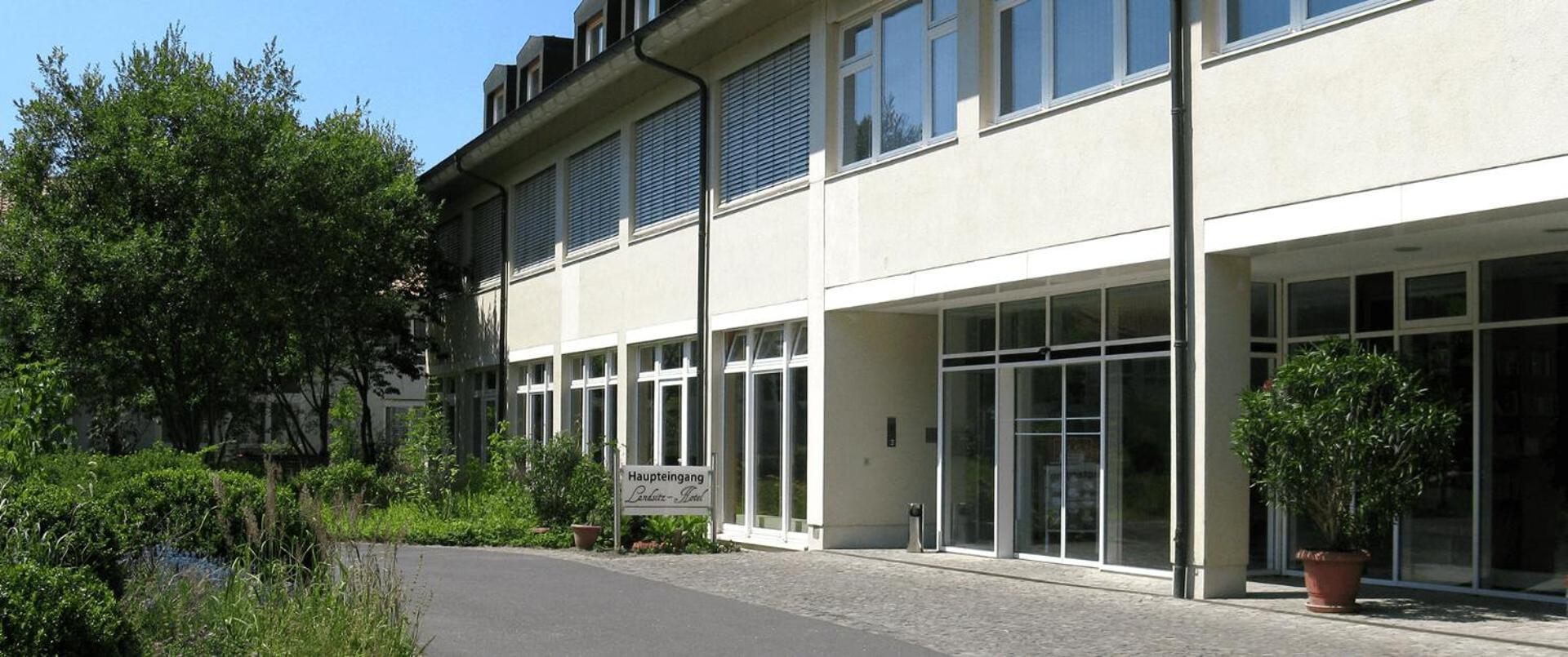 Landsitz Hotel 滕普林 外观 照片